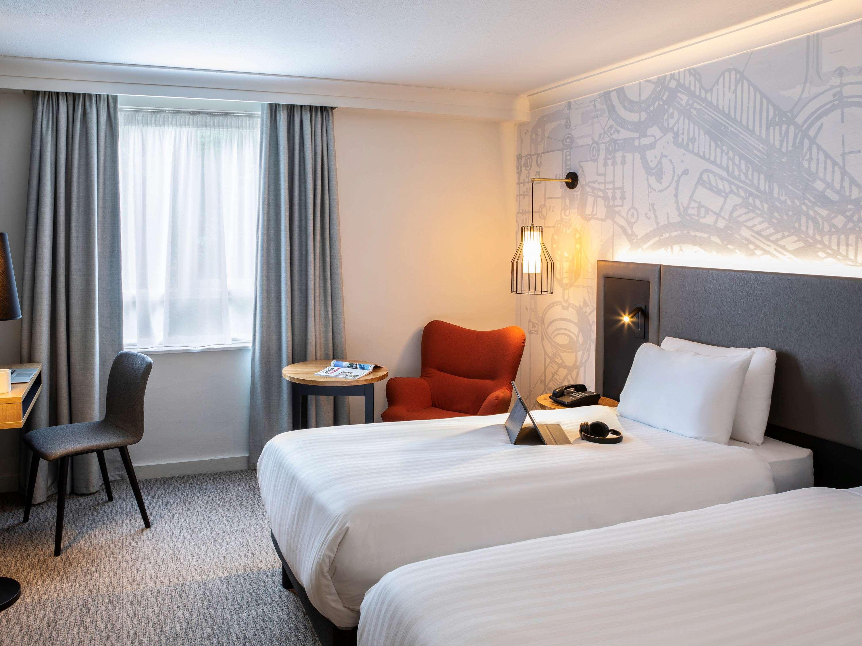 Mercure Birmingham West Hotel West Bromwich Εξωτερικό φωτογραφία