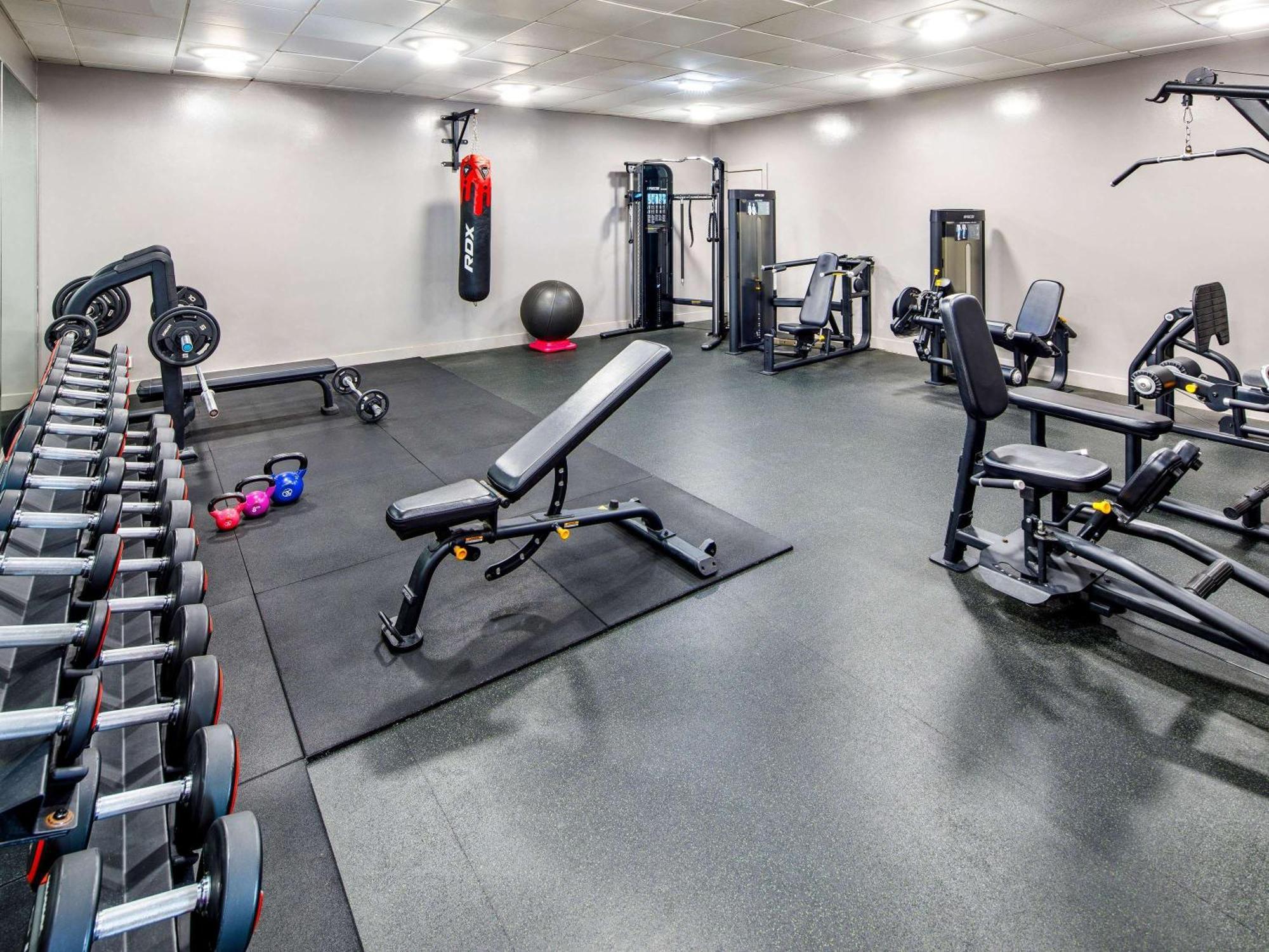 Mercure Birmingham West Hotel West Bromwich Εξωτερικό φωτογραφία