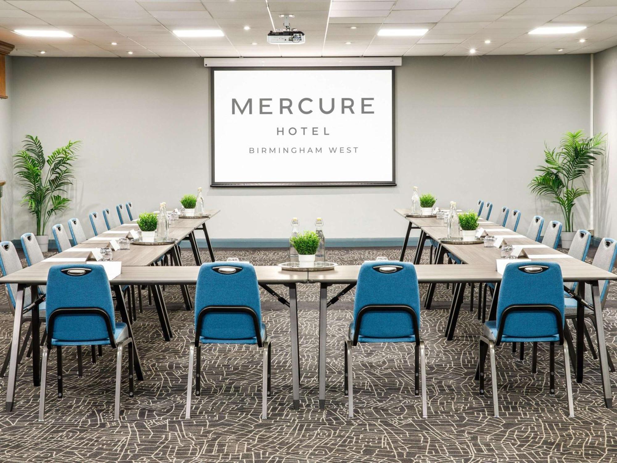 Mercure Birmingham West Hotel West Bromwich Εξωτερικό φωτογραφία