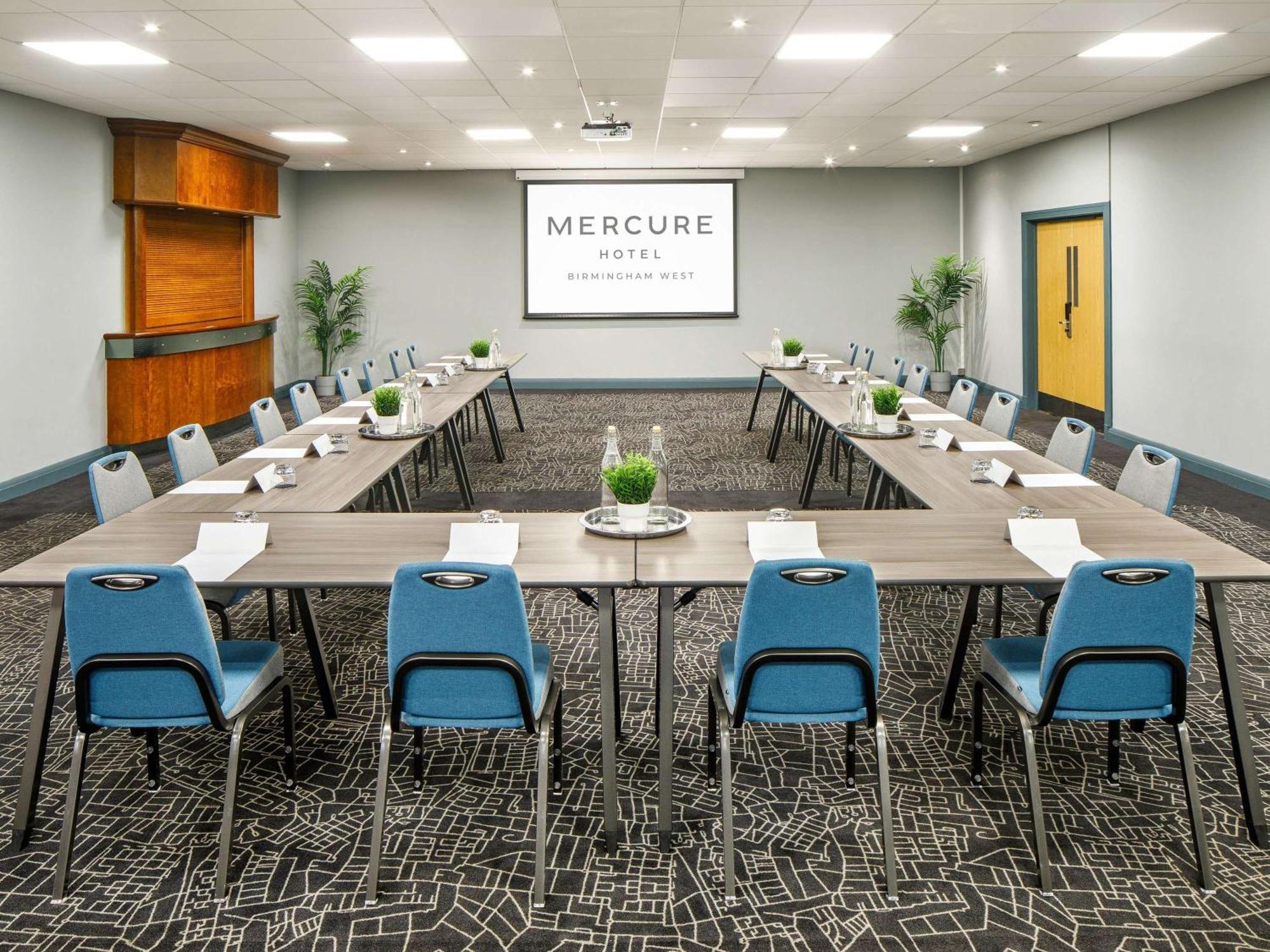 Mercure Birmingham West Hotel West Bromwich Εξωτερικό φωτογραφία