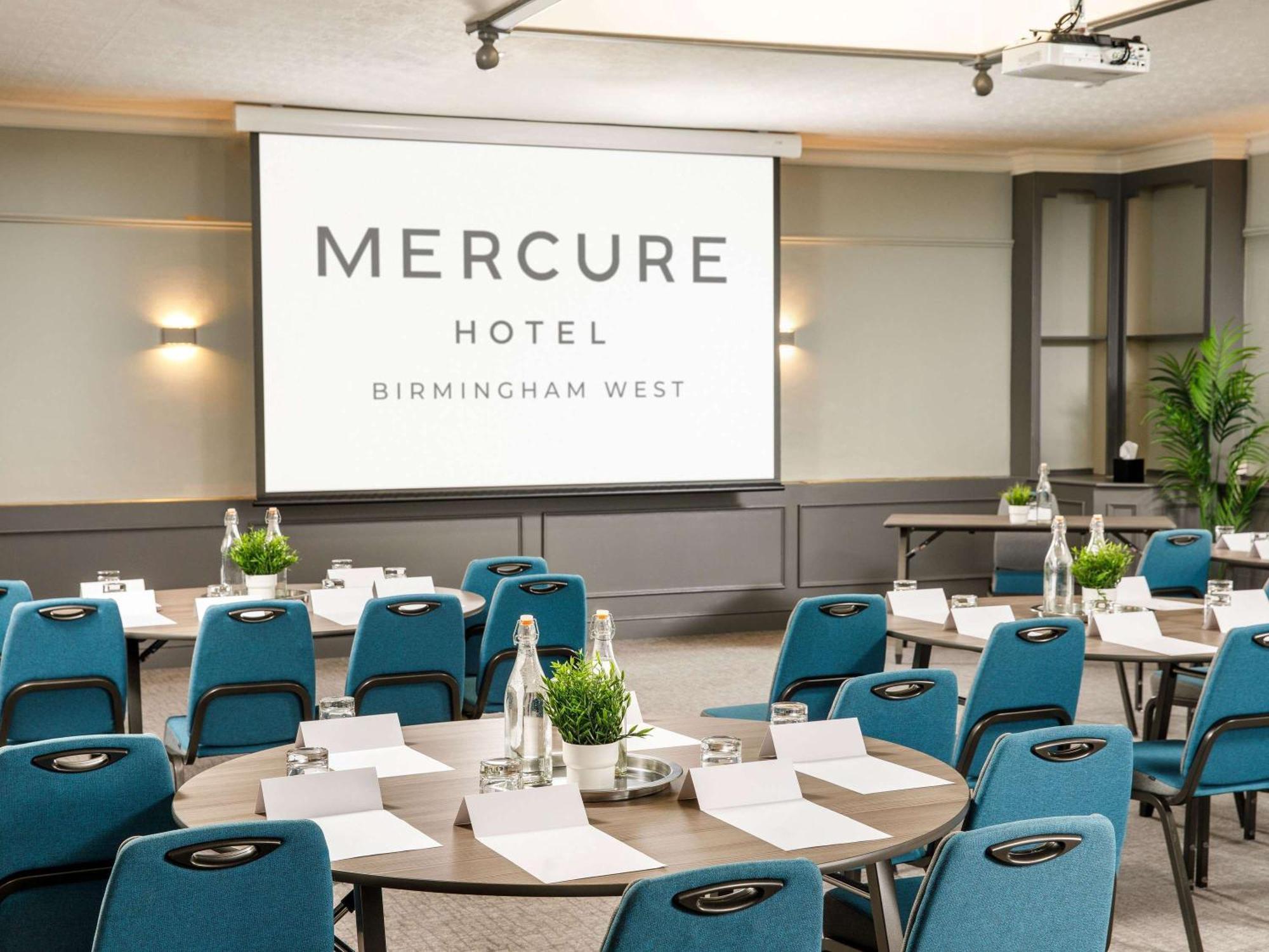 Mercure Birmingham West Hotel West Bromwich Εξωτερικό φωτογραφία