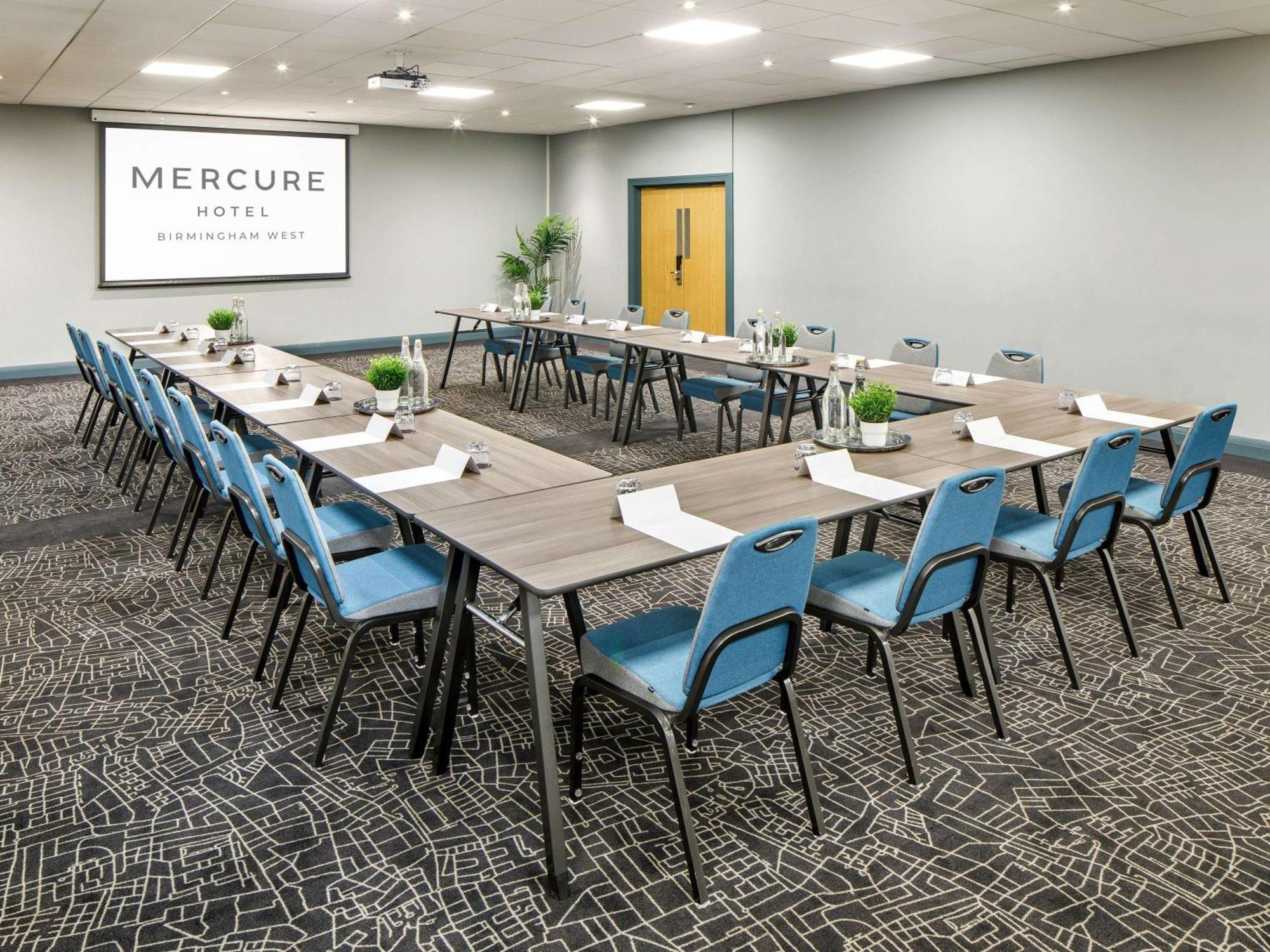 Mercure Birmingham West Hotel West Bromwich Εξωτερικό φωτογραφία