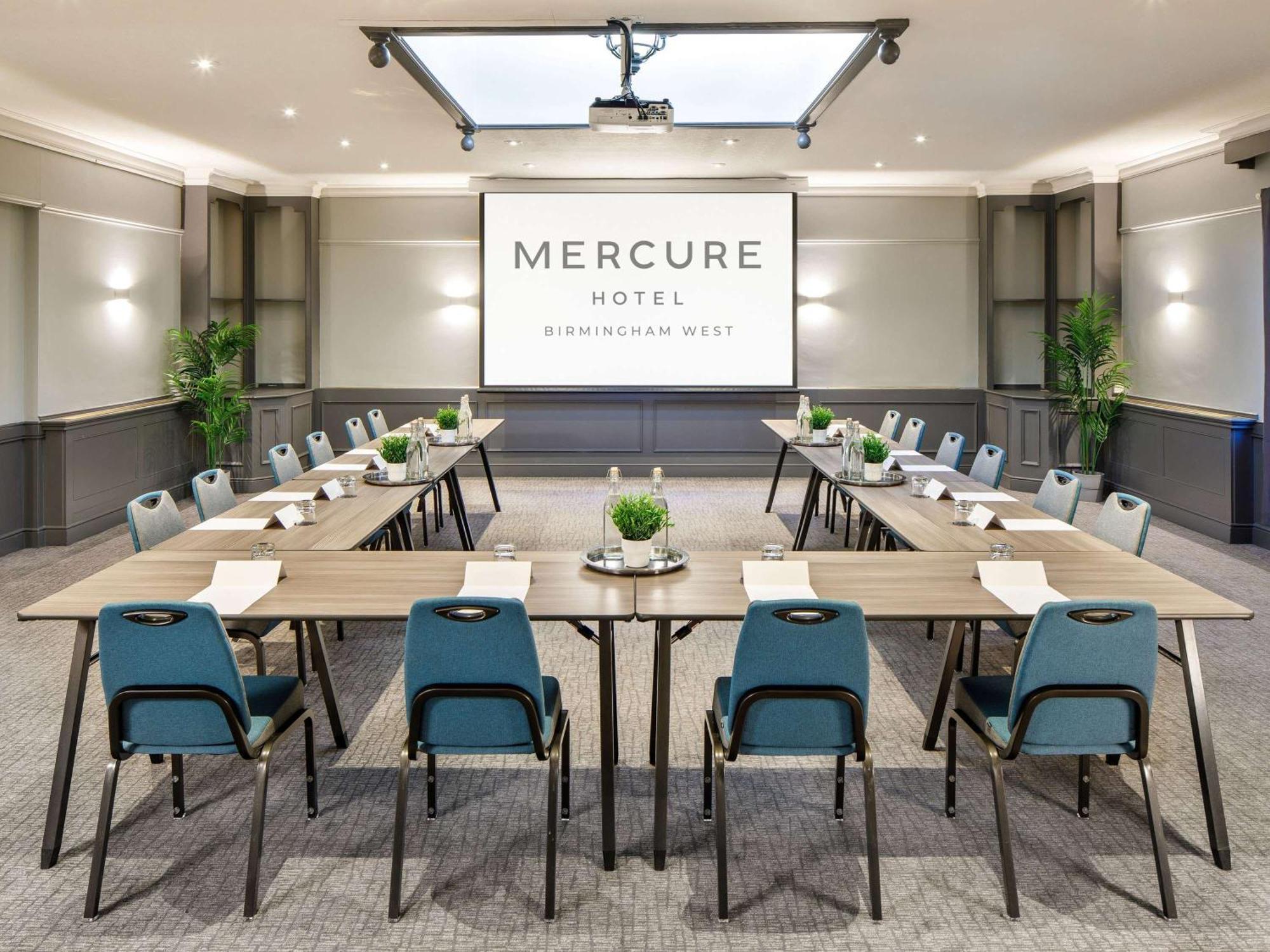 Mercure Birmingham West Hotel West Bromwich Εξωτερικό φωτογραφία