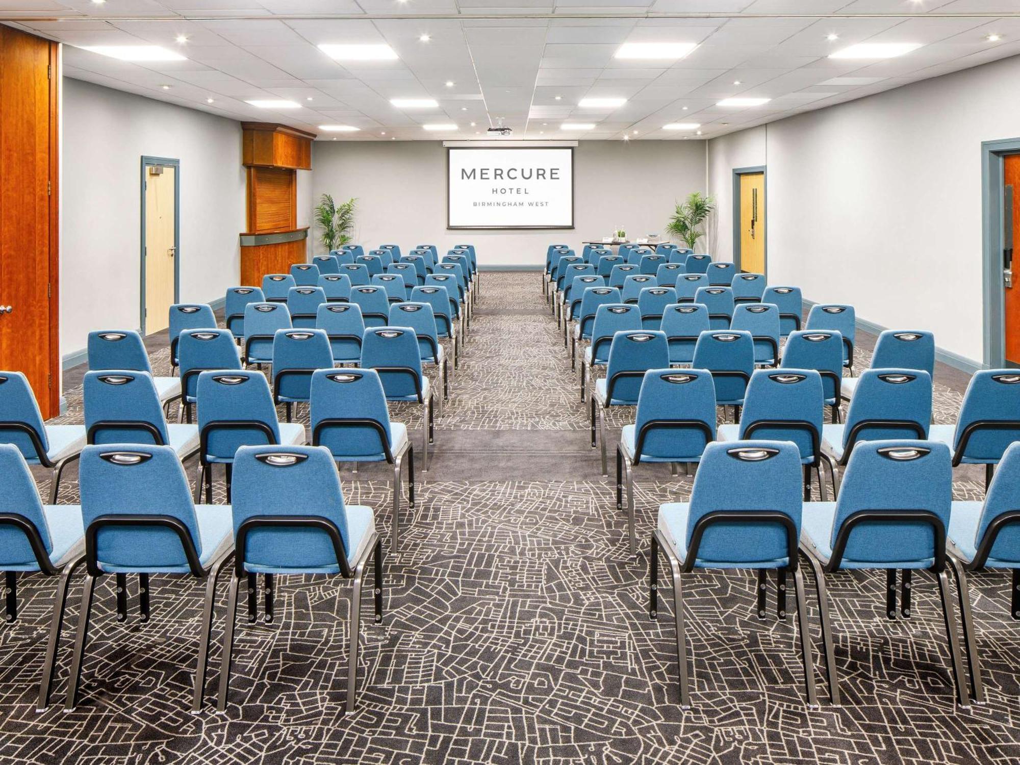 Mercure Birmingham West Hotel West Bromwich Εξωτερικό φωτογραφία